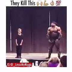 body bulilder vs small boy dance