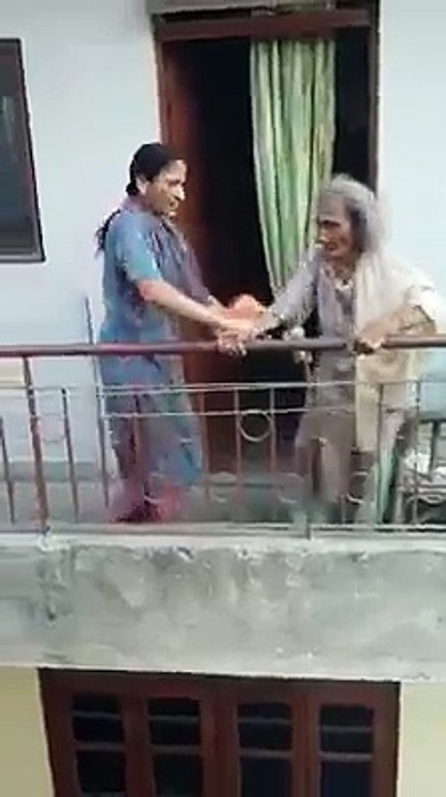 daughter vs mother