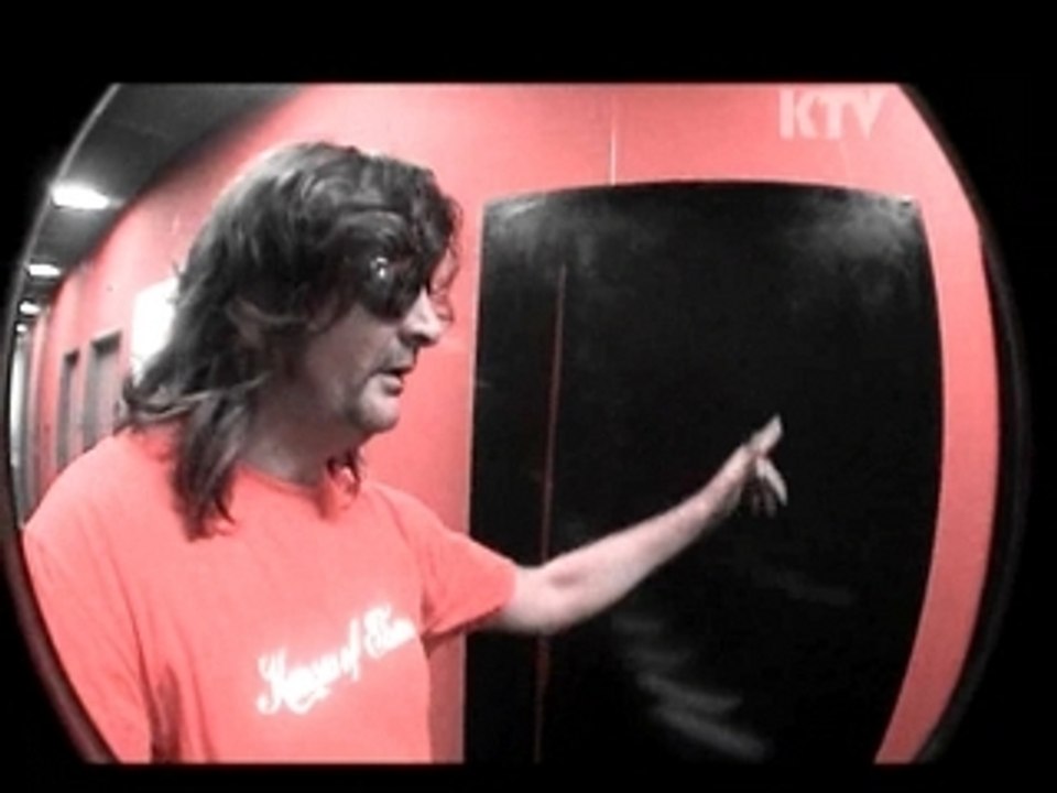 Ze Arti-Style Tourista