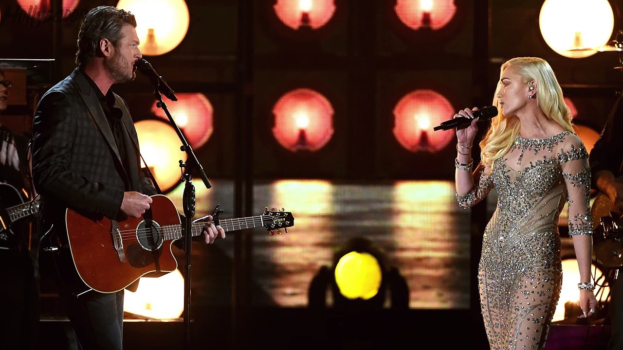 Blake Shelton & Gwen Stefani Are So In LOVE During Billboard Music Awards 2016 Performance