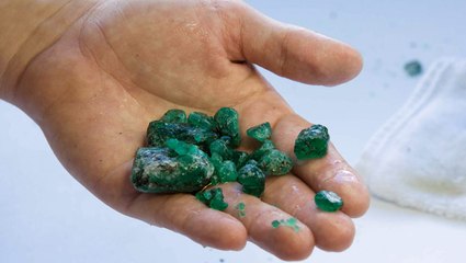 10 Weirdest Things Ever Found at the Bottom of The Ocean