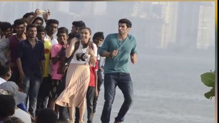 Shraddha Kapoor KISSING SCENE 'OK Jaanu'