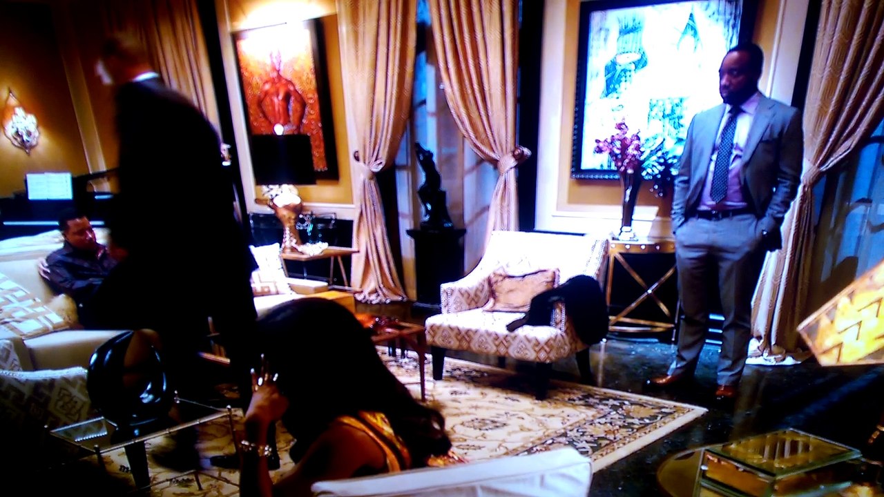 Empire S1. Yazz as Hakeem Reacted Really Bad To His Mother Cookie Bcz He Almost Don't Her. Cookie was In Prison Since 17years keem Was a baby.