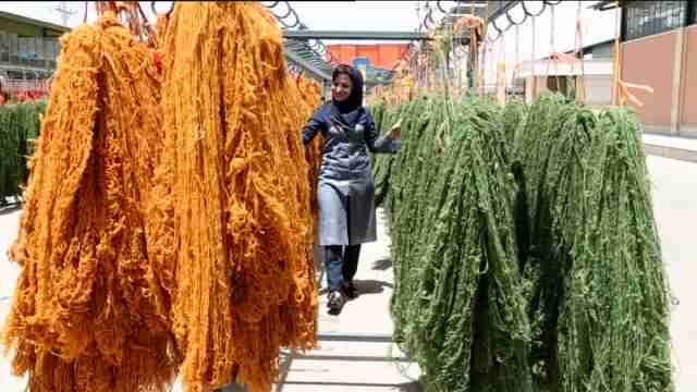 Las alfombras de Irán vuelven a la vida tras el fin de la sanción con EEUU