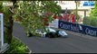 Une grue lâche une formule 1 au grand prix de Monaco au-dessus de la piste pendant une course !