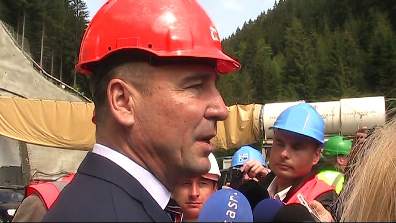 R. BRECELY: Diaľnica D1 pri Ružomberku by mala byť dostavaná do roku 2020