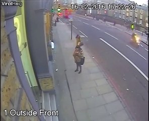 Stealing two phones in less than 5 seconds