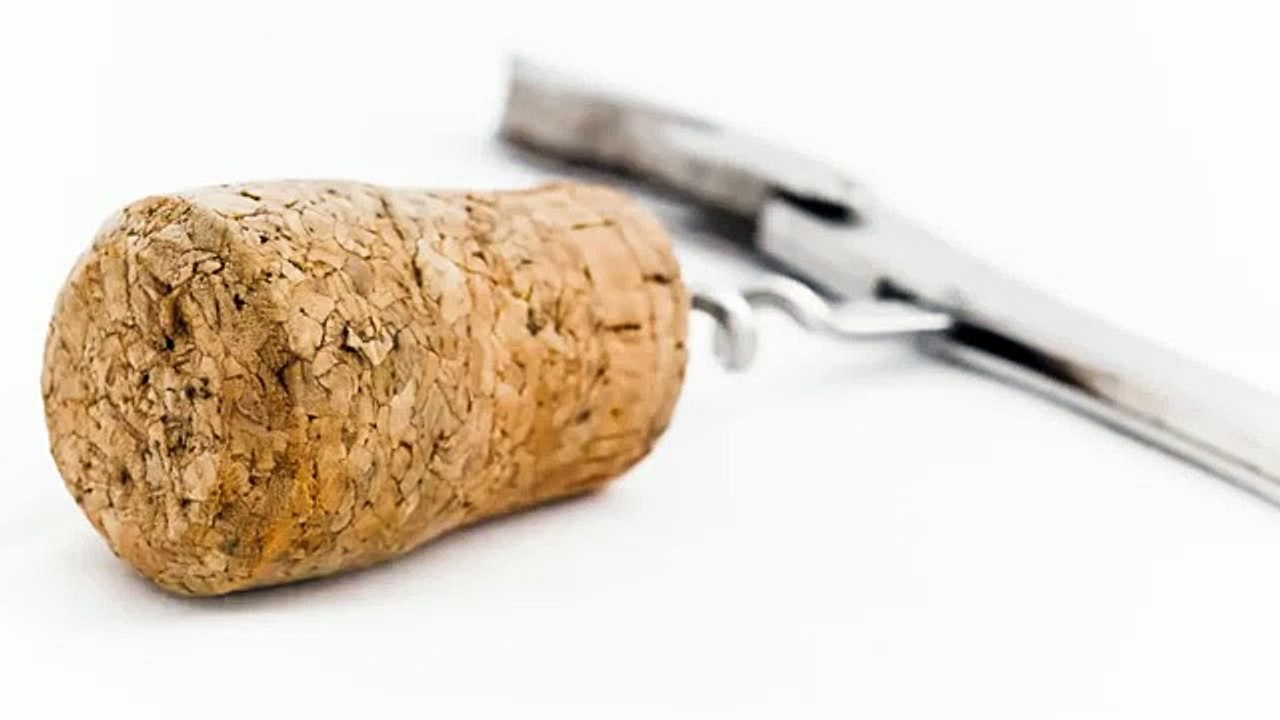Bottle Cork Popping Sound Effect
