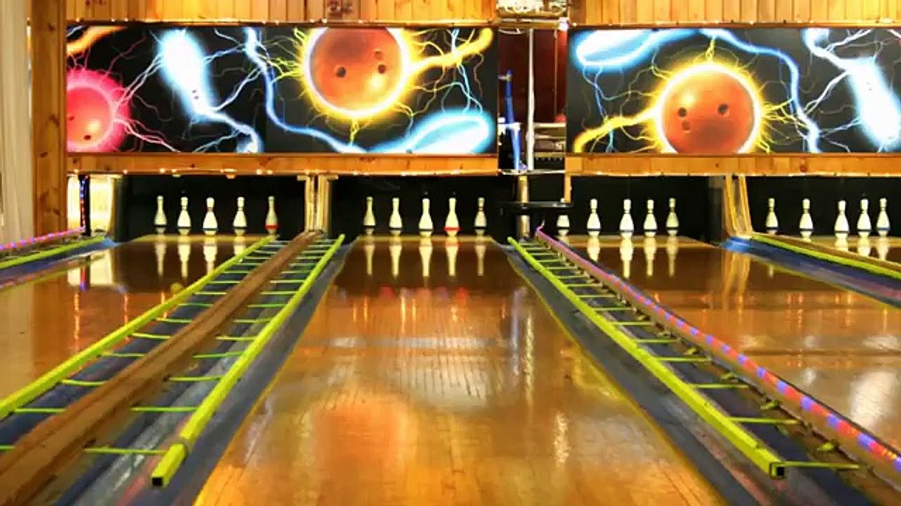Bowling Strike Sound Effect