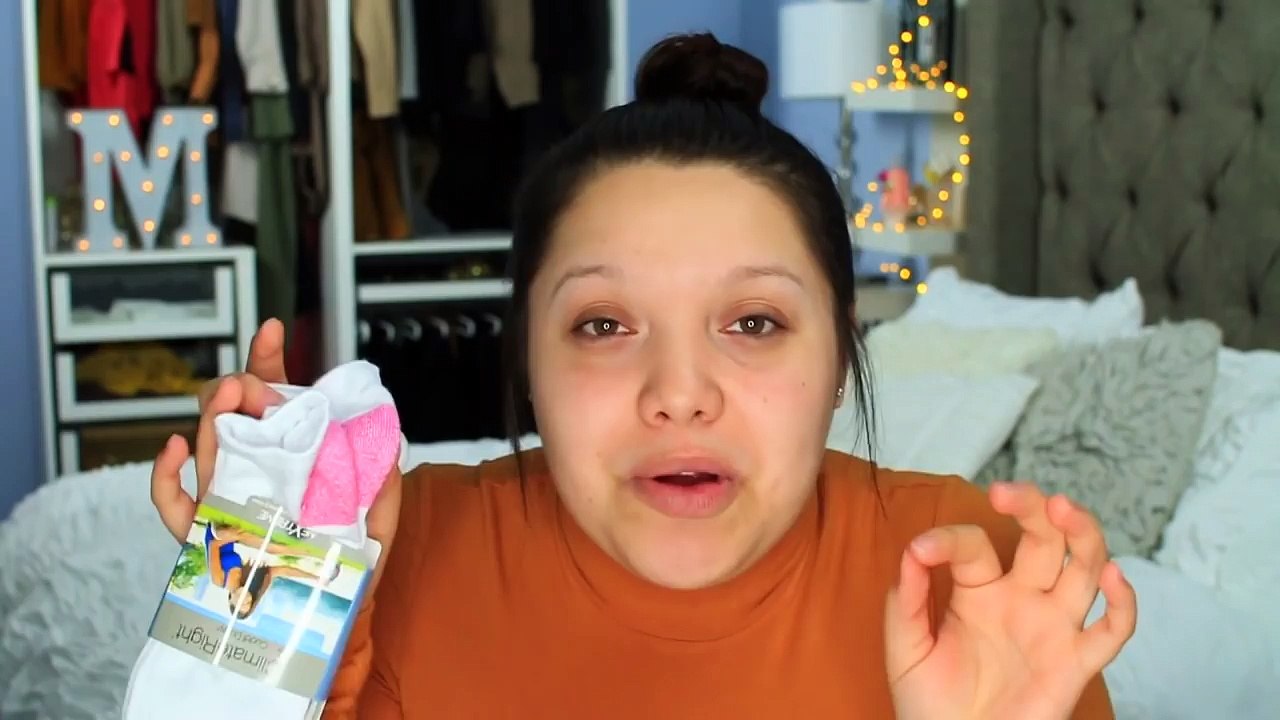 Pour appliquer parfaitement votre fond de teint, utilisez une chaussette