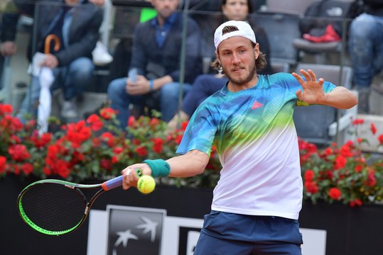 Le point magnifique de Lucas Pouille contre Julien Benneteau (vidéo)
