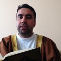 Metin Demirtaş. Kuran Tilâveti, Rum Suresi, 54. arap şivesi ağzı. Kabe imamı Sheikh Mahir makamı.