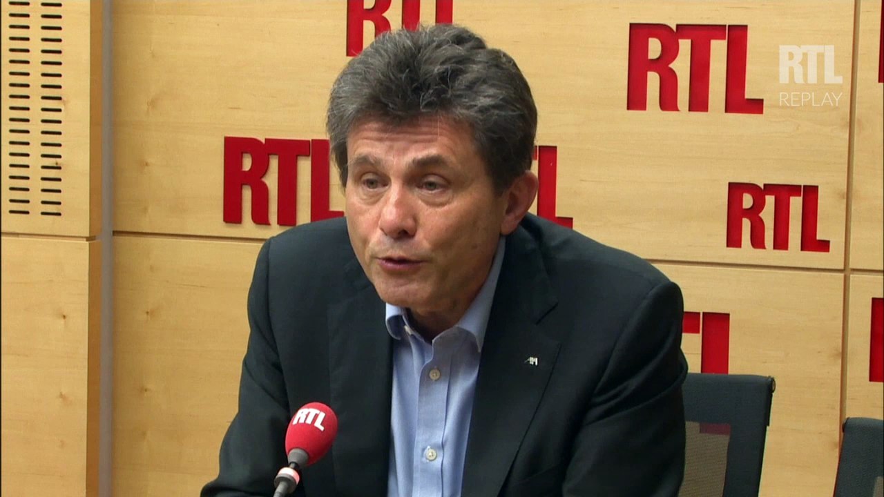 Les patrons sont pris comme "boucs émissaires" pour Henri de Castries, PDG d'Axa