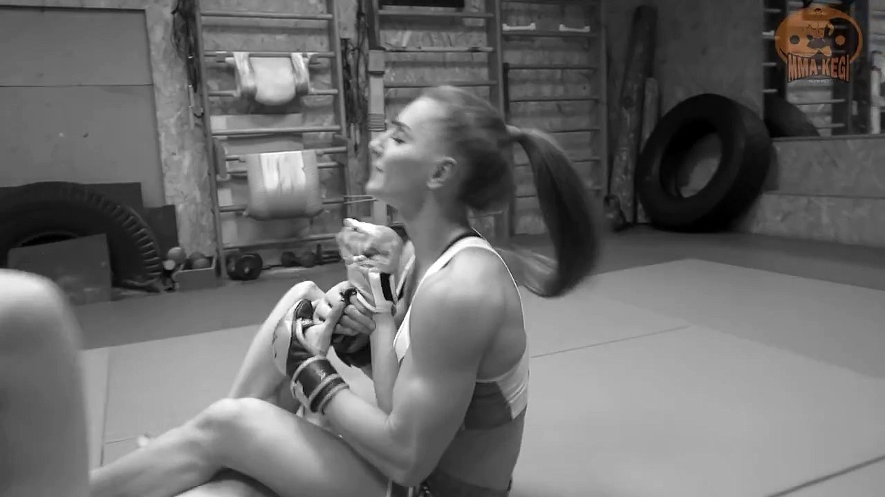 MMA-KEGI: Alexandra Stitch Albu training HL 2015 ( by Kendziro)