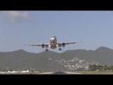 Extremely Low Take Off in Saint Maarten