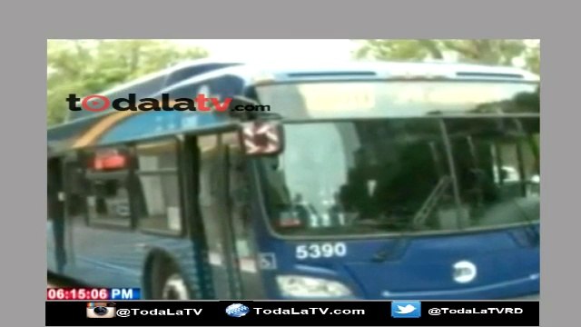 Autobuses Publicos con WI-FI y conectores USB en NY-Mas que Noticias-Video