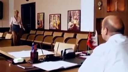 Он этого точно не ожидал ! Мне один кофе а этим трем козлам чай