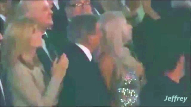 Billboard Music Awards 2016 - Lady Gaga Wildly Dances to Madonna's Prince Tribute (VIDEO)