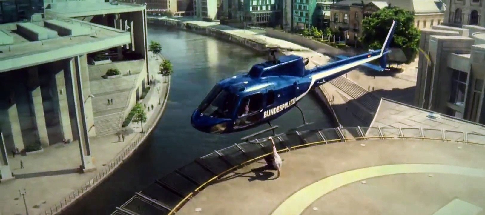 Captain America Civil War (2016) 720p Helicopter scene clip(full) in Hindi