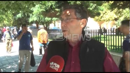 Durrës, tregjet jashtë standardit, qytetarët: AKU nuk ushtron kontrolle për sigurinë- Ora News