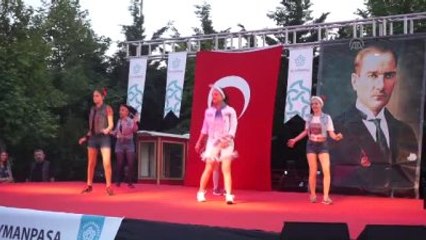 Ritmi Yaşa" Gösterisi