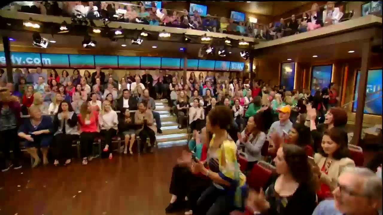 Anna Paquin interview Live! With Kelly and co-host Fred Savage 5/24/16 (May 24, 2016)