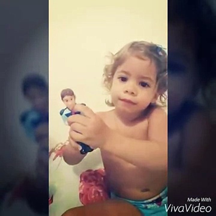 Apresentando Bonecos Frozen
