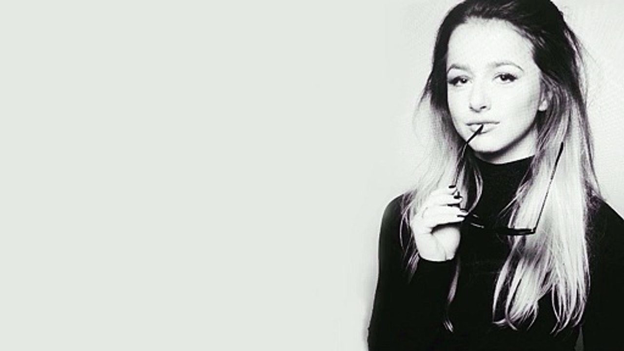 Calvin Harris - This Is What You Came For (ft. Rihanna) (Lyrics)