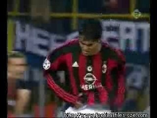 Robinho , Kaka , C.ronaldo , Adriano , Ronaldinho , Henry