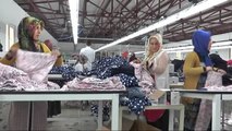 Tekstil Fabrikası Genç Kızların Umudu Oldu