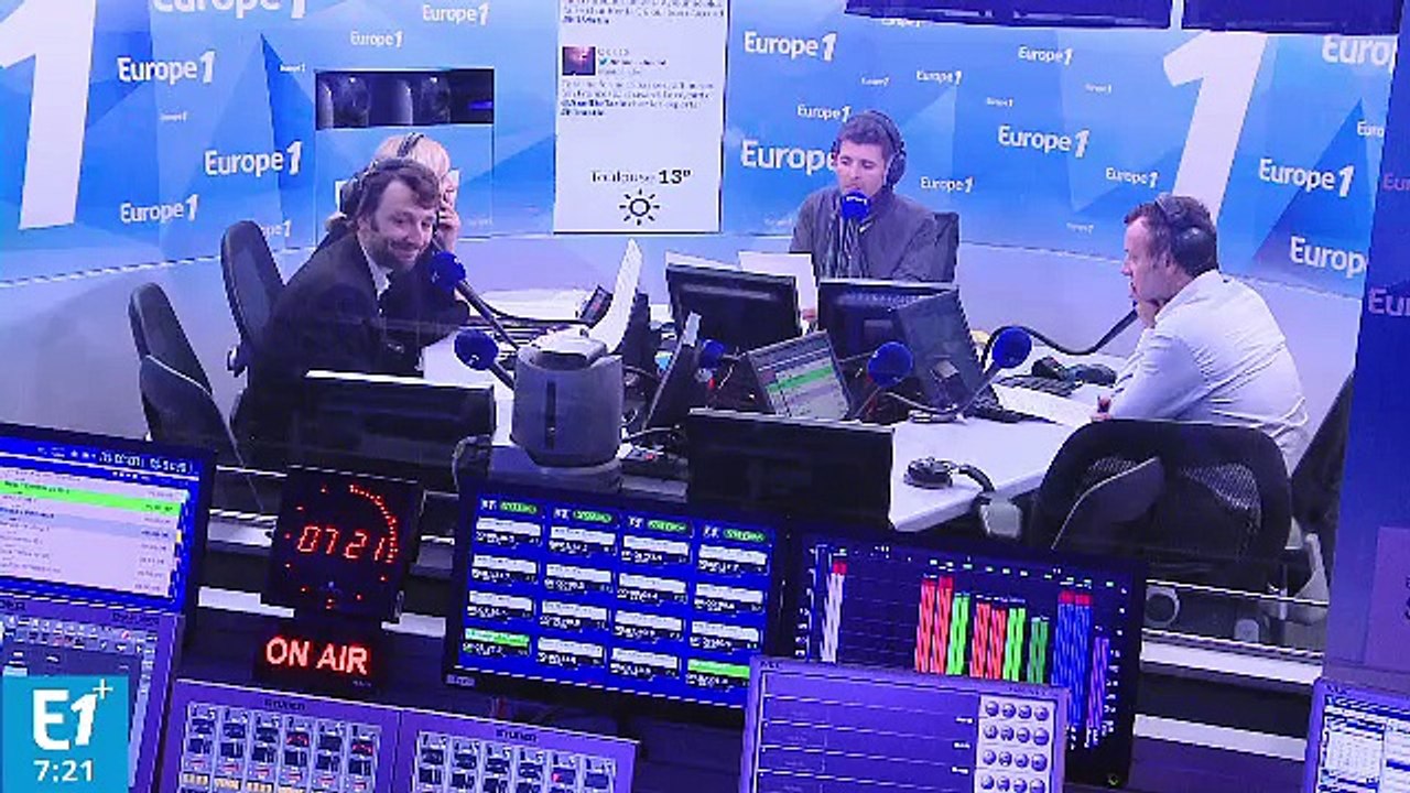 25 mai 1864, vote de la Loi Ollivier, qui ouvre la voie au droit de grève