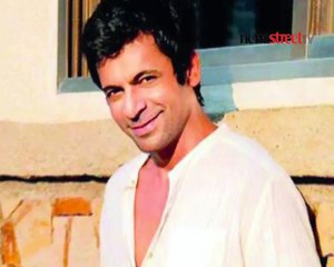 Sonu Nigam Sings For 3 Hours On Mumbai Streets!!