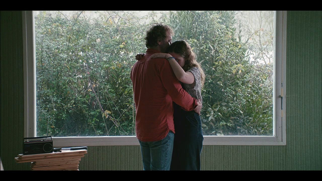 Raging Rose / Crache coeur (2016) - Trailer (English Subs)