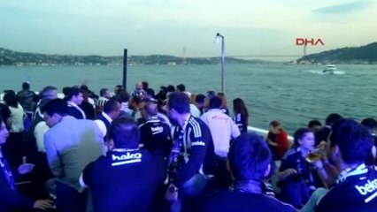 Beşiktaş Şampiyonluğu Kutlamaya Devam Ediyor