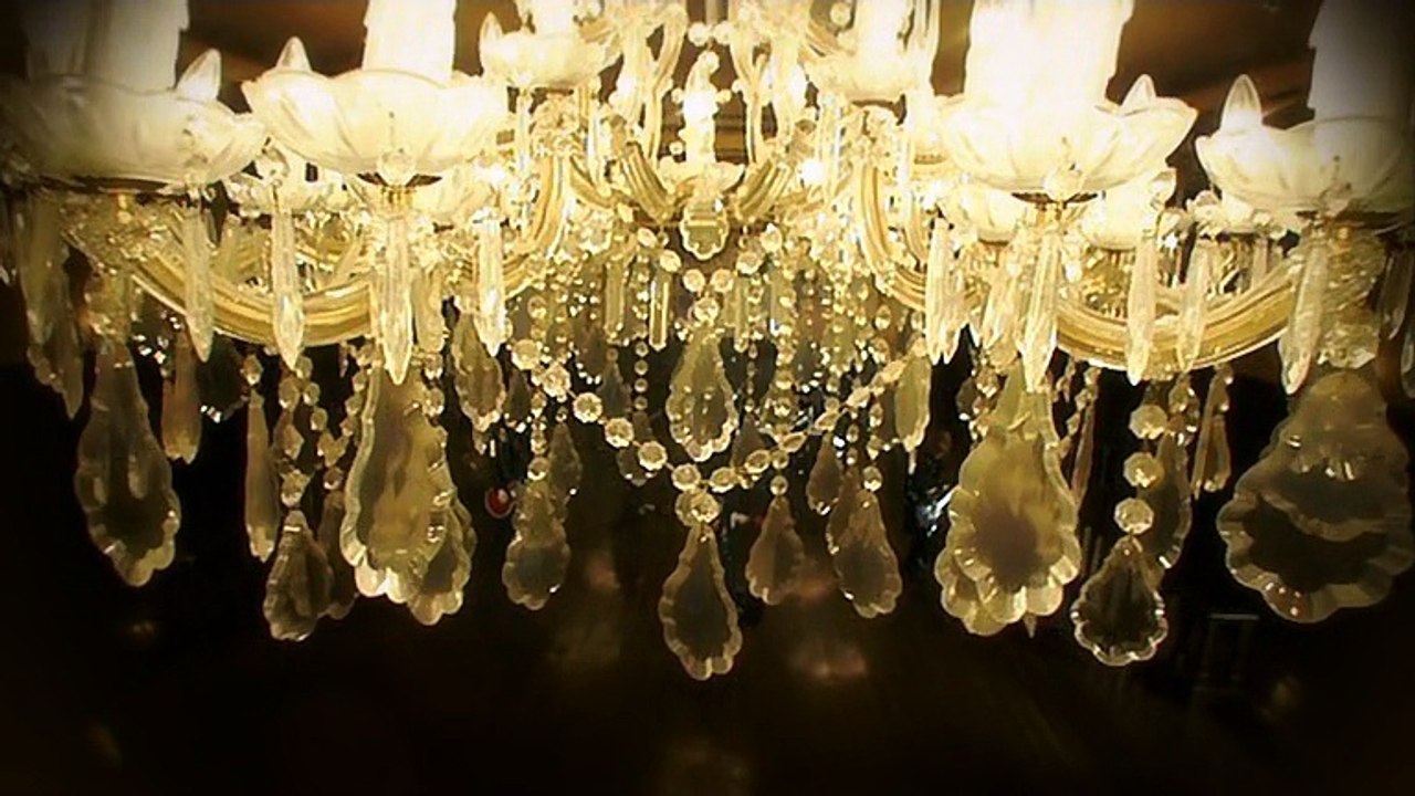 D - 闇より暗い慟哭のアカペラと薔薇より赤い情熱のアリア (PV)