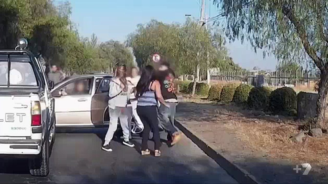 Caught.On.Dashcam.S01E01-cut
