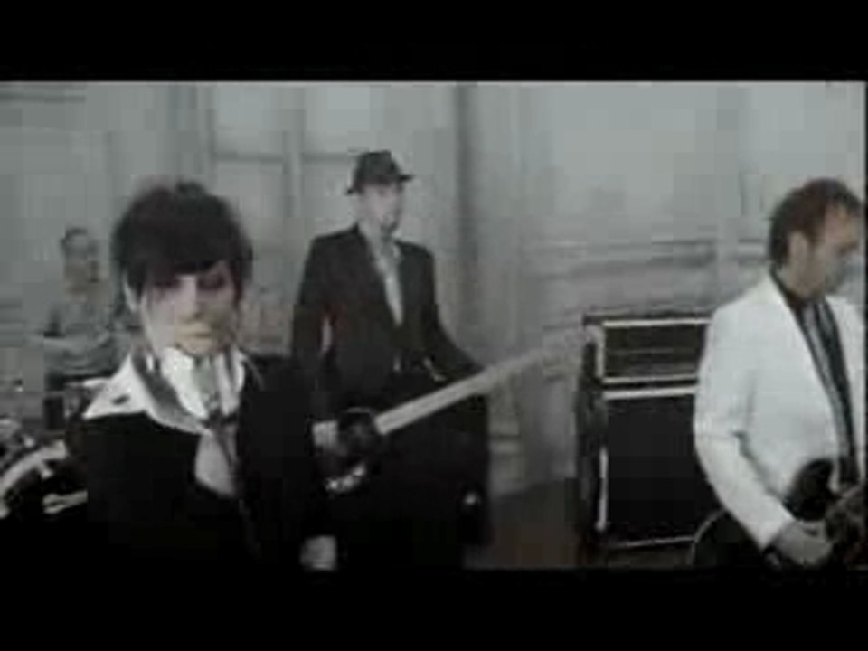 Superbus - Lola
