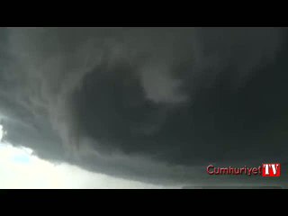 Dev hortum kameraya böyle yansıdı