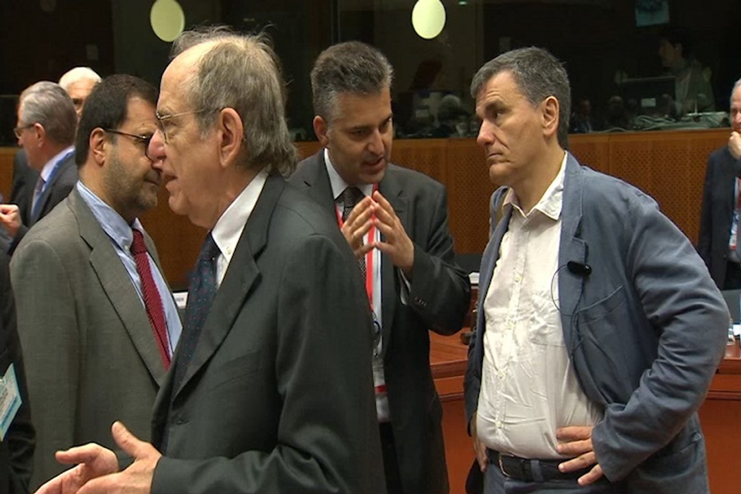 El Eurogrupo acuerda dar a Grecia 10.300 millones