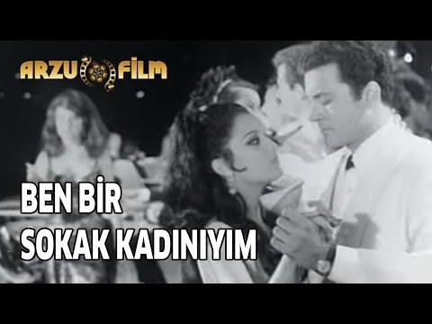 Ben Bir Sokak Kadınıyım | Fatma Girik & Kartal Tibet - Siyah Beyaz Filmler