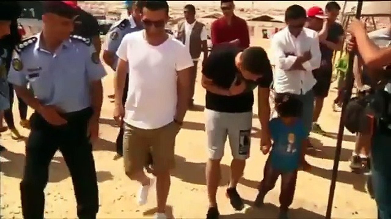 OZIL VISITED REFUGEES IN JORDAN