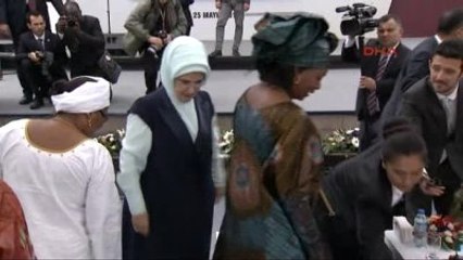 Emine Erdoğan Afrika El Sanatları Pazarı ve Kültür Evi Açılışına Katıldı 1