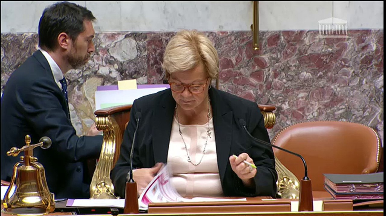 Séance de débat sur l'impact de la modernisation numérique - question sur les trésoreries dans le Lot