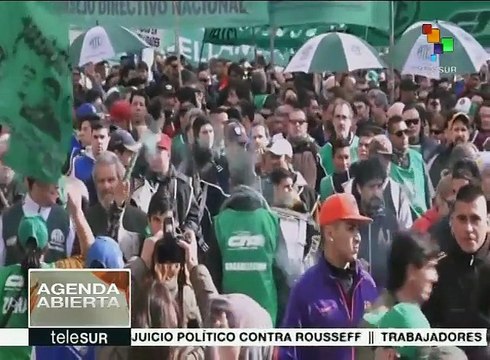 Miles de obreros argentinos rechazan veto del pdte. a Ley Antidespidos
