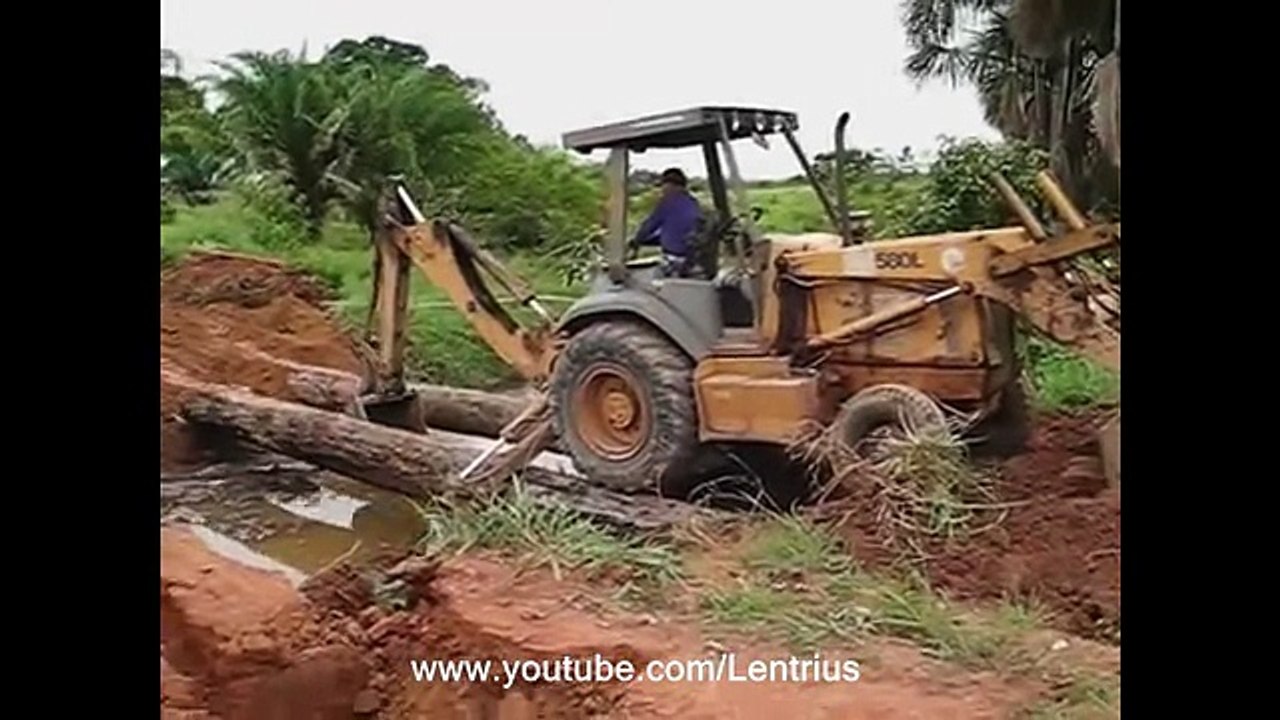 Ultimate WIN FAIL Compilation Bus Semi Truck's 2016