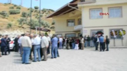 Söke Vasiyeti Üzerine Cenazesi Cami Yerine Cem Evinden Kaldırıldı