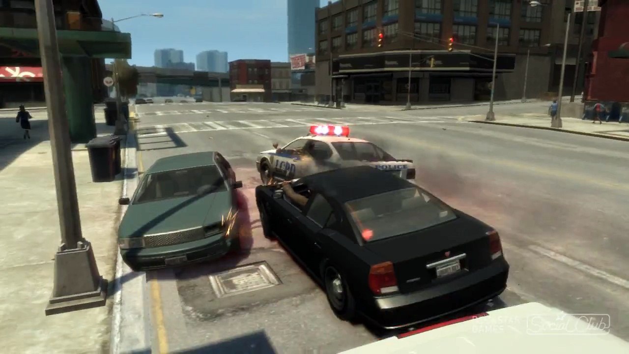 GTA 4 Police Car Wipeout [HD]