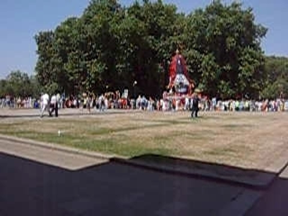 Procession Are Krichna