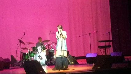 Ishq Aap Bhi Awalla ~ Meesha Shafi live in Boston 5/22/16
