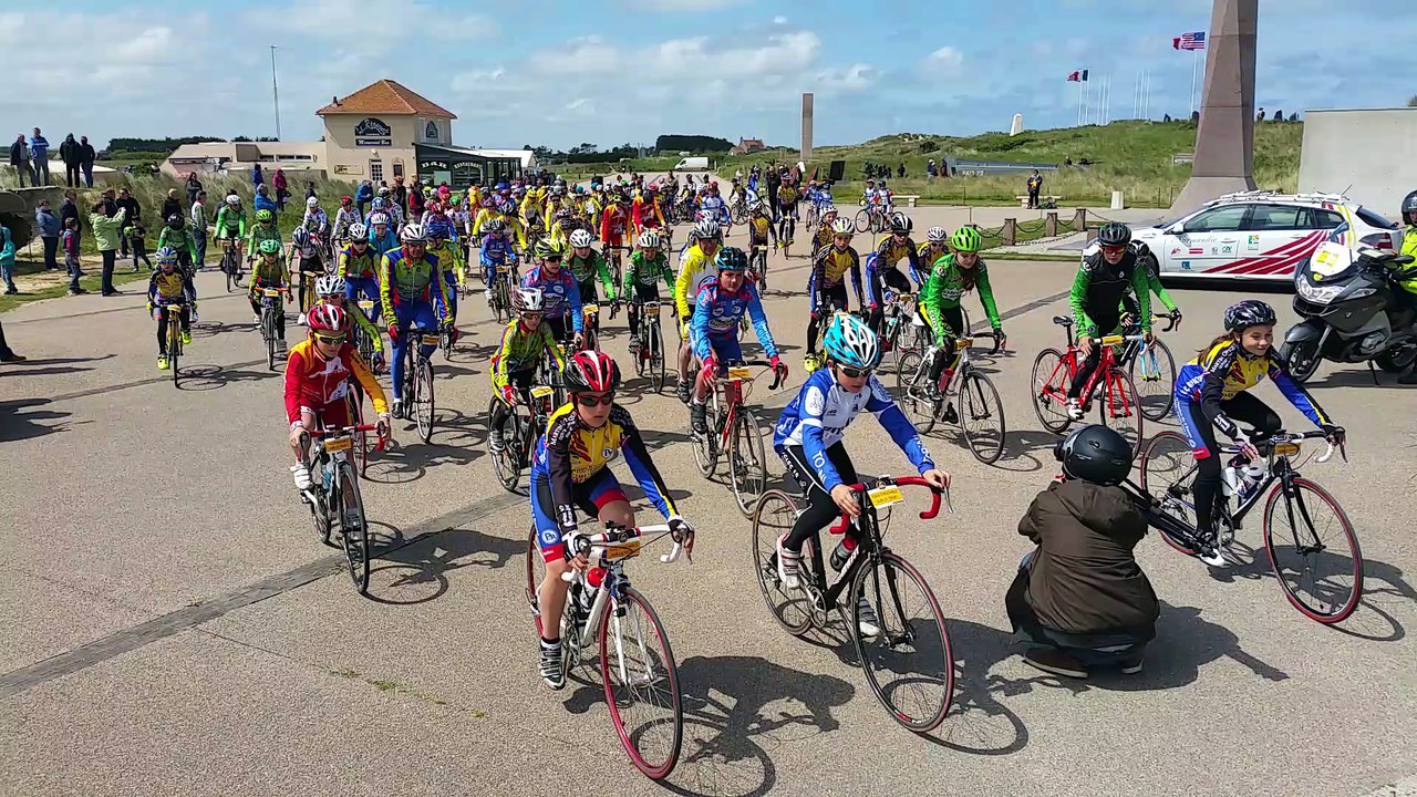 Ecoles de cyclisme 50 à Utah Beach au printemps 2016